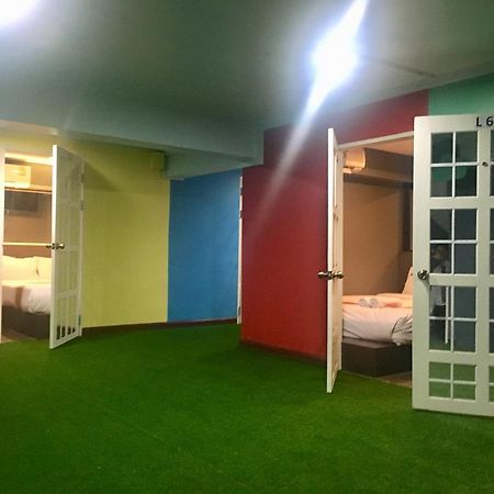 Hotel The Corner Ratchada Bangkok Esterno foto