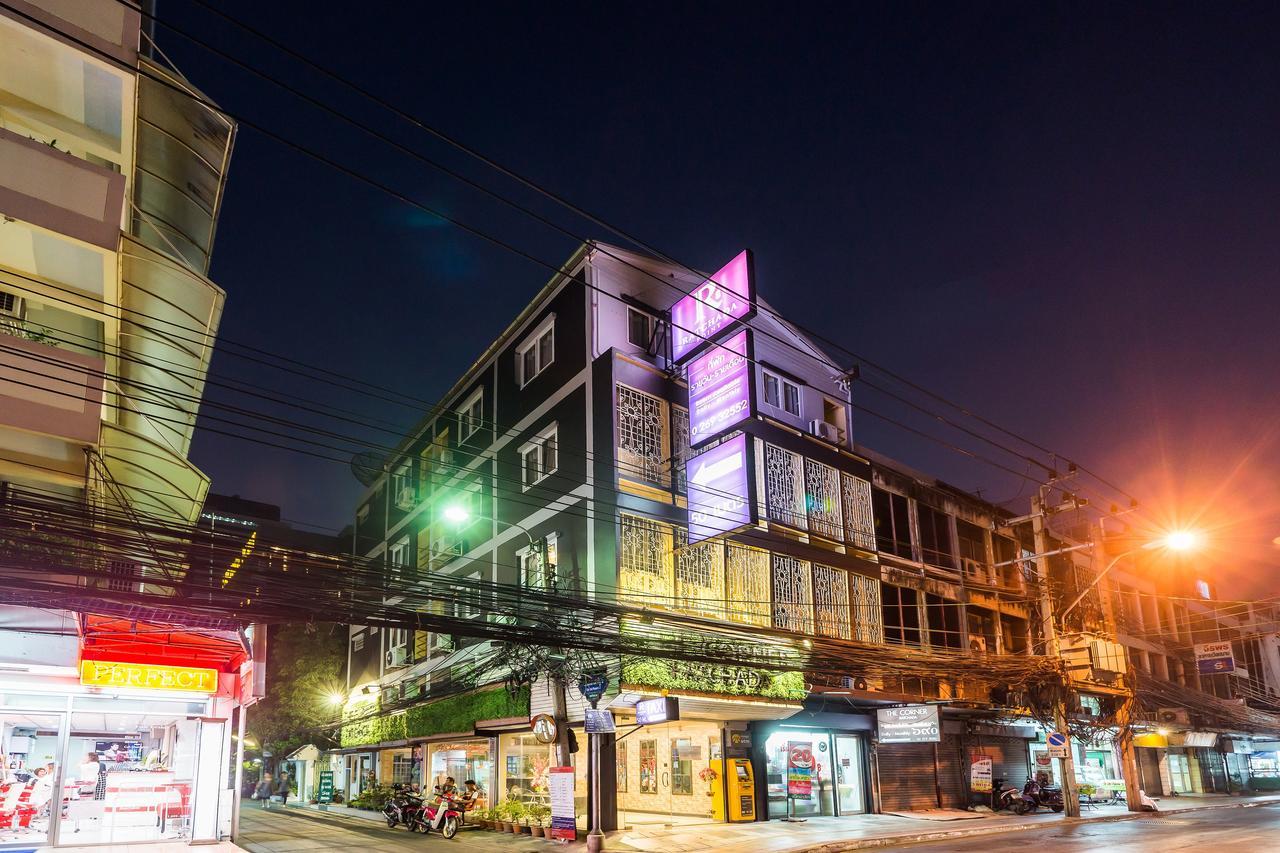 Hotel The Corner Ratchada Bangkok Esterno foto
